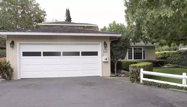 Googles First Office in a garage